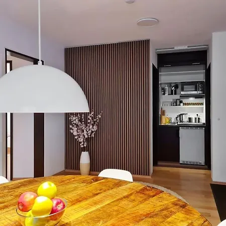 Sweet Home, & Quiet Daire Münih