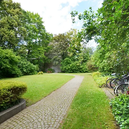 Sweet Home, & Quiet 公寓